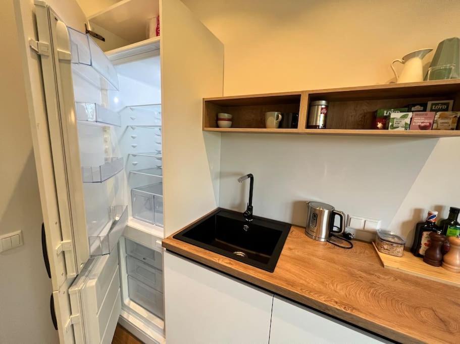 Lovely Apartment By The Sea. Ķesterciems 외부 사진